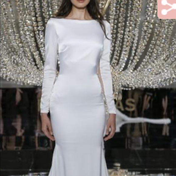 Pronovias Rachel Wedding Dress Size 4 - Picture 2 of 11